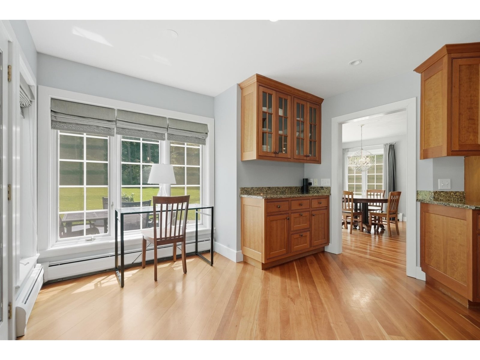 305 Westview Drive