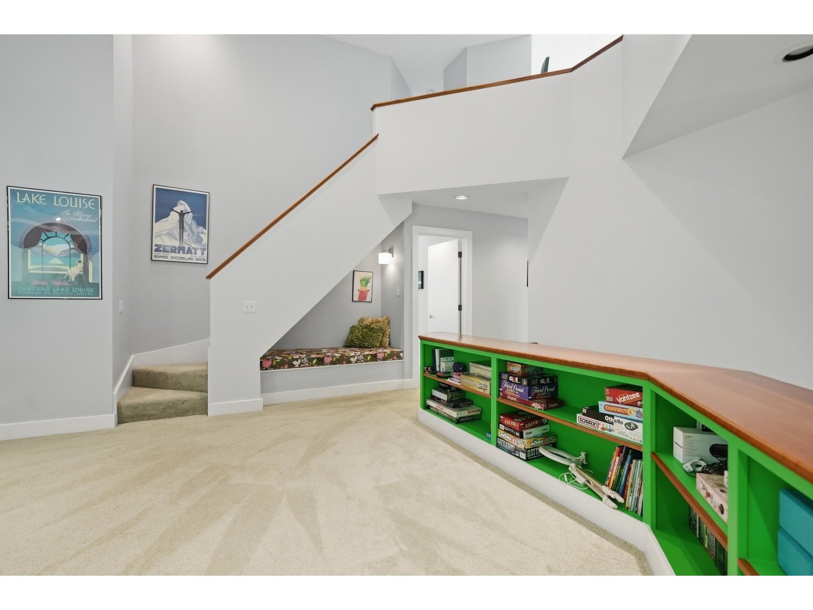 305 Westview Drive