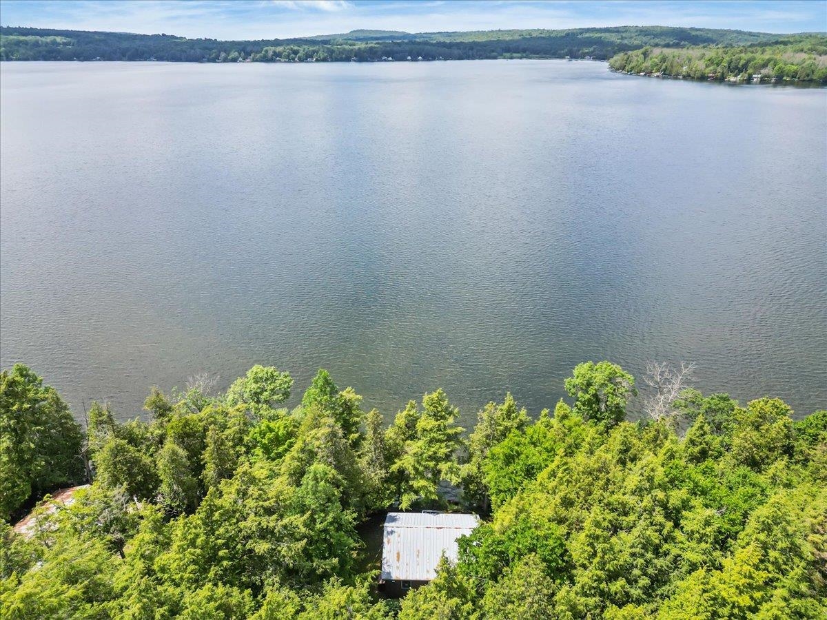 306 Hammond Shore Road