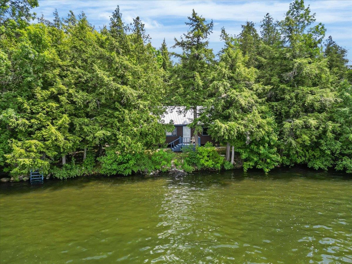 306 Hammond Shore Road