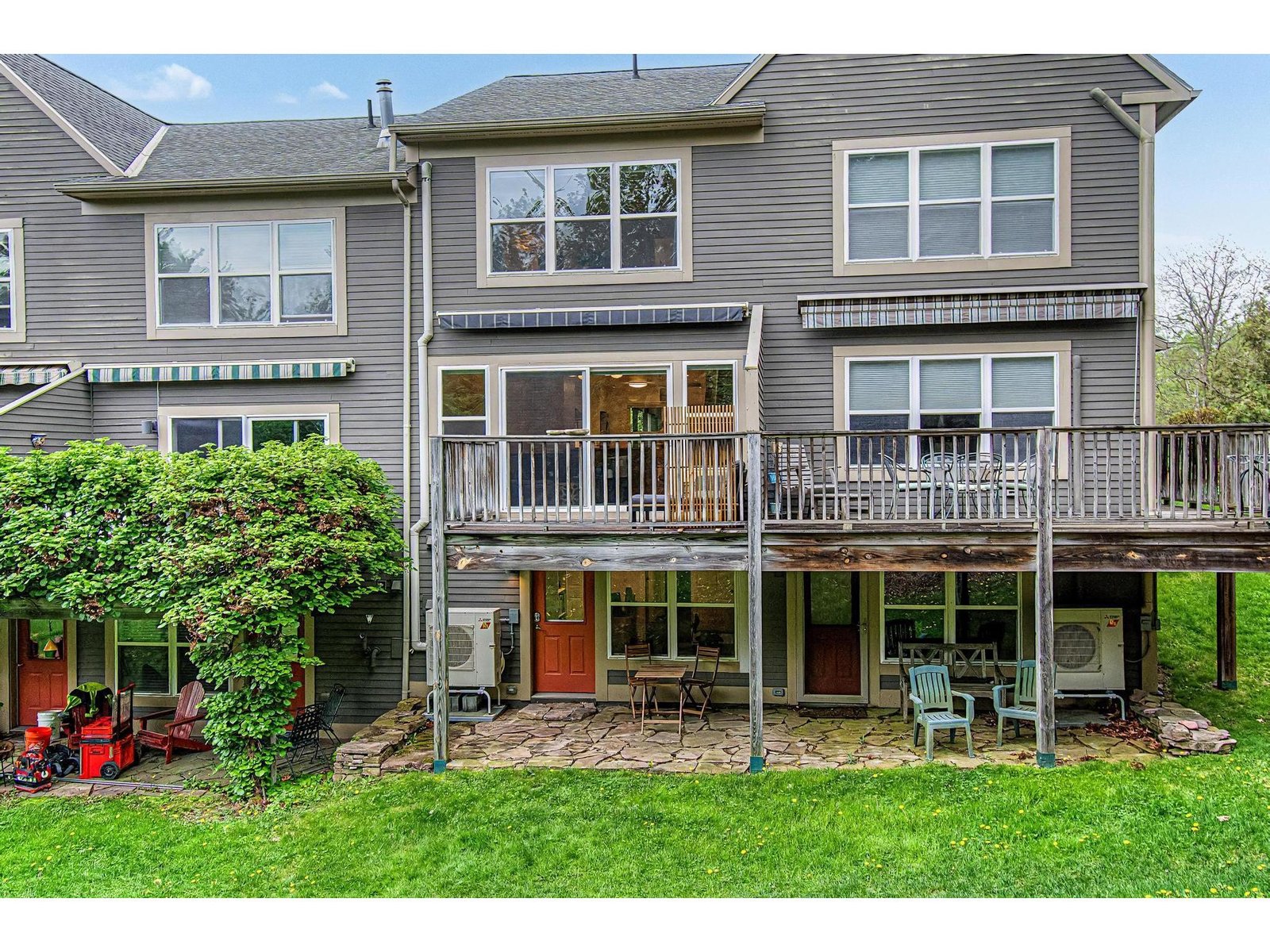 306 Redrock Drive