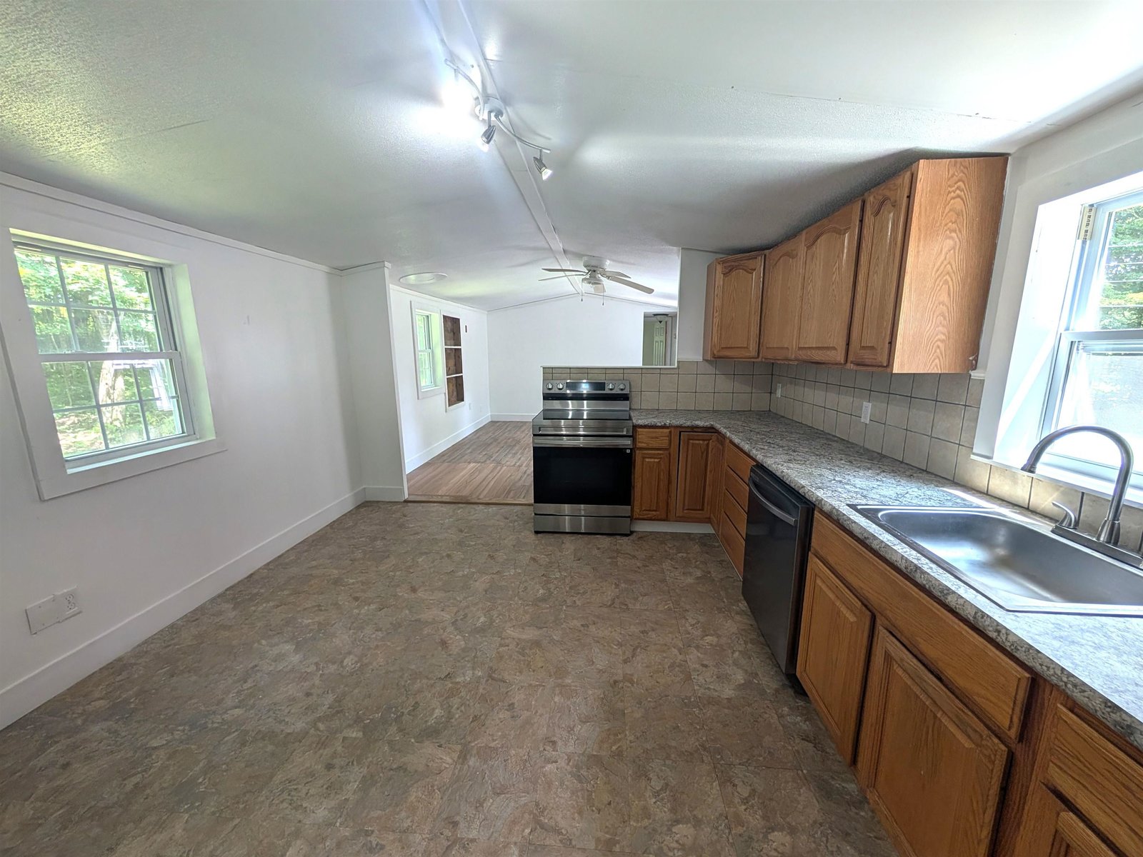 3076 Vermont Route 109