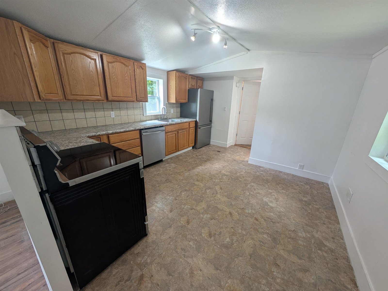 3076 Vermont Route 109