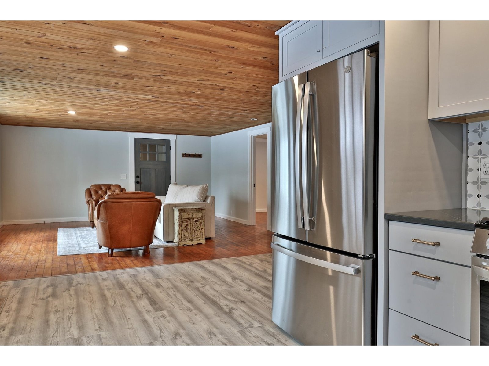 3078 North Hollow Road