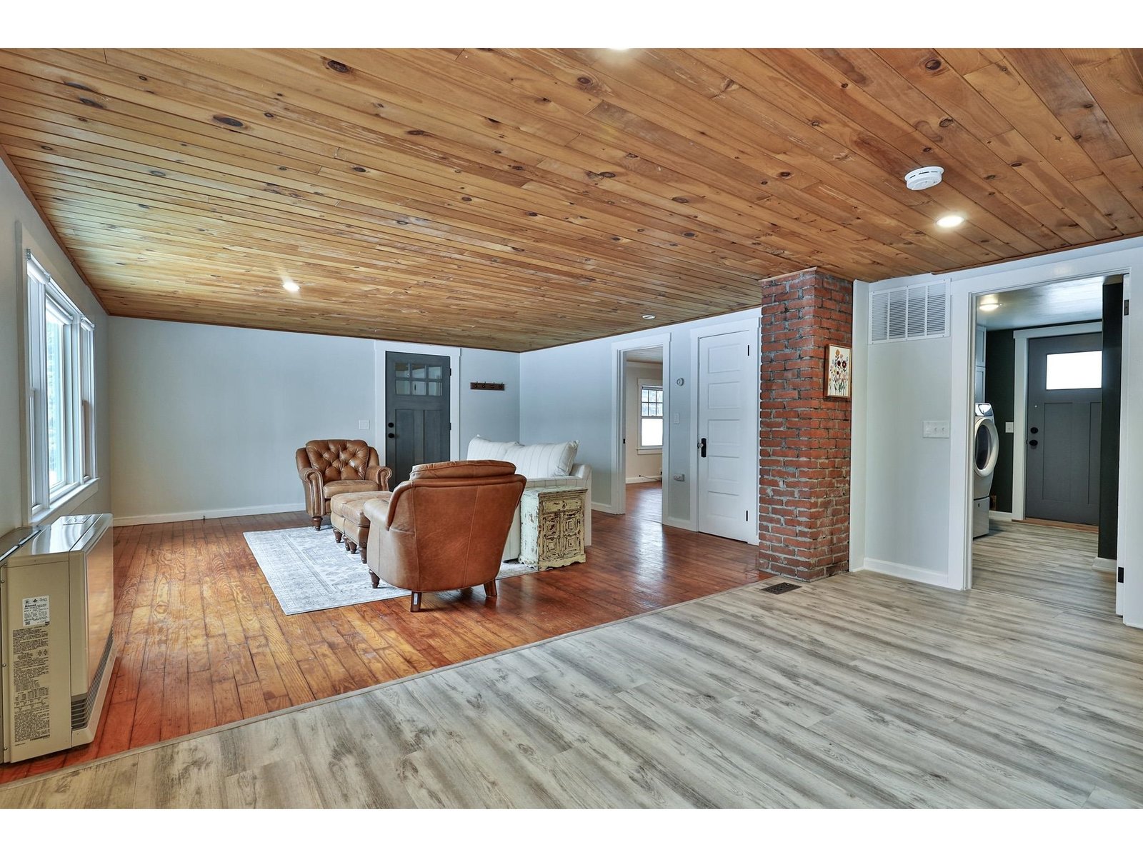 3078 North Hollow Road