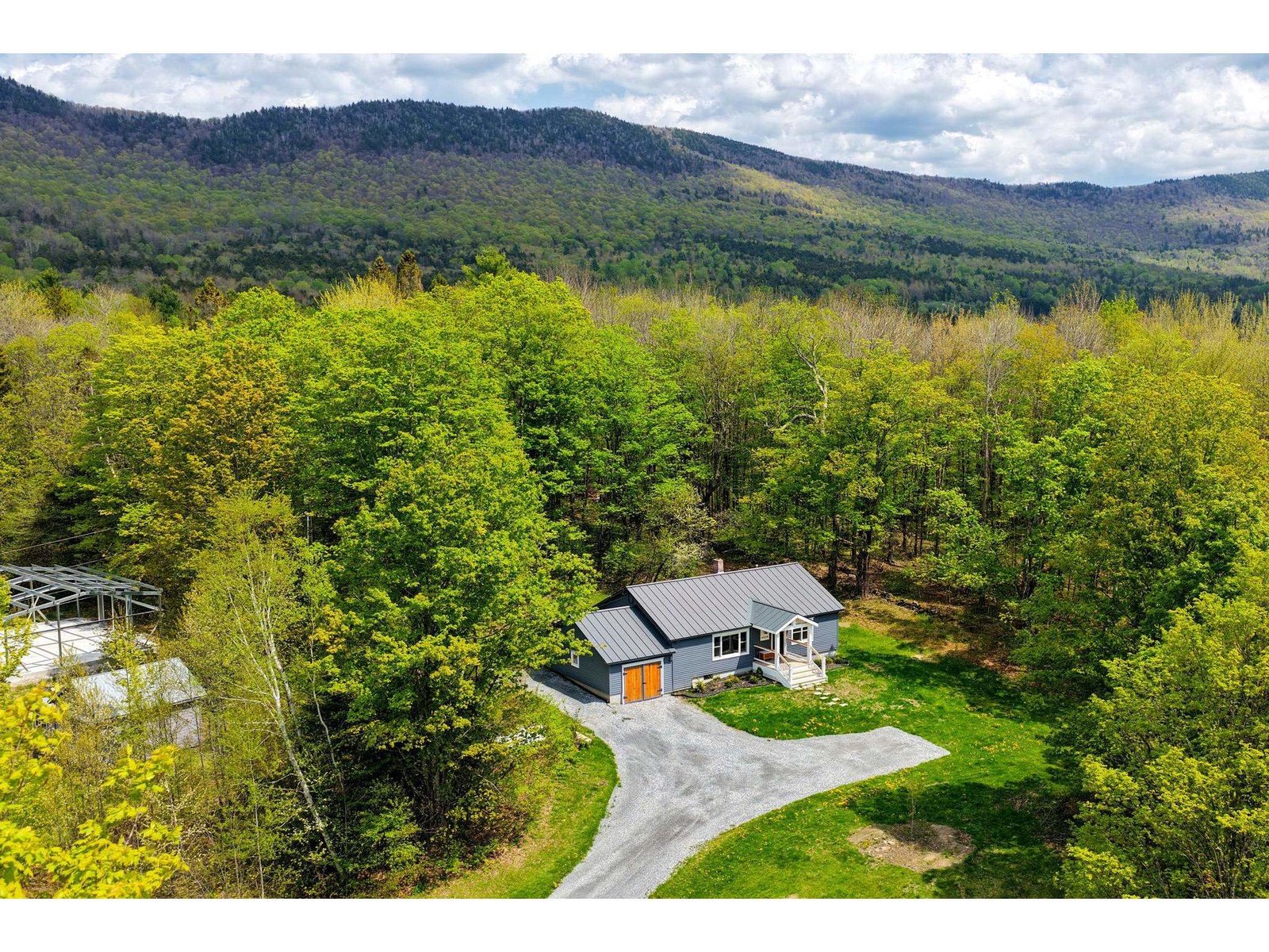 3078 North Hollow Road