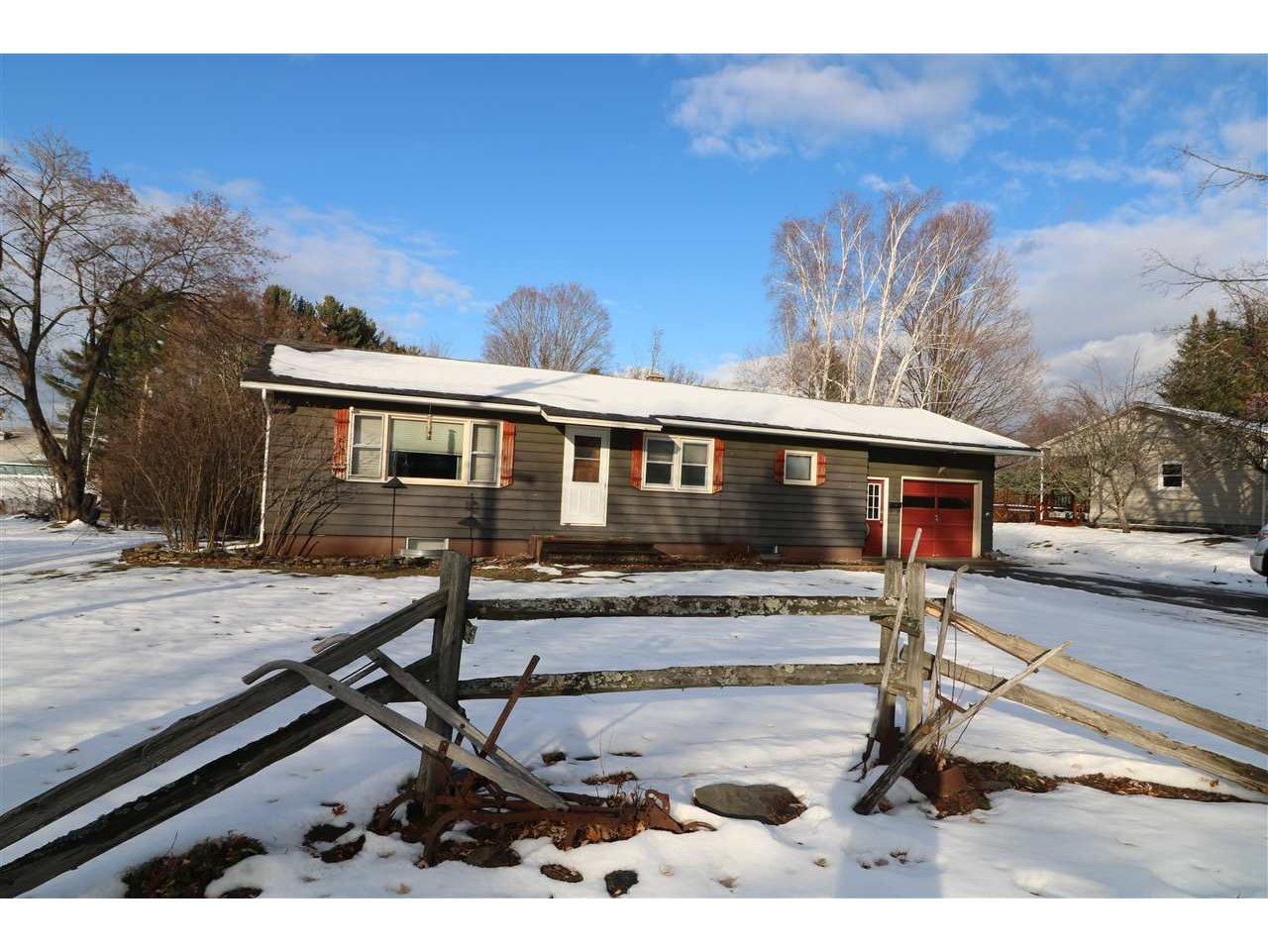 31 Blake Street Newport City, Vermont Sold in 2020