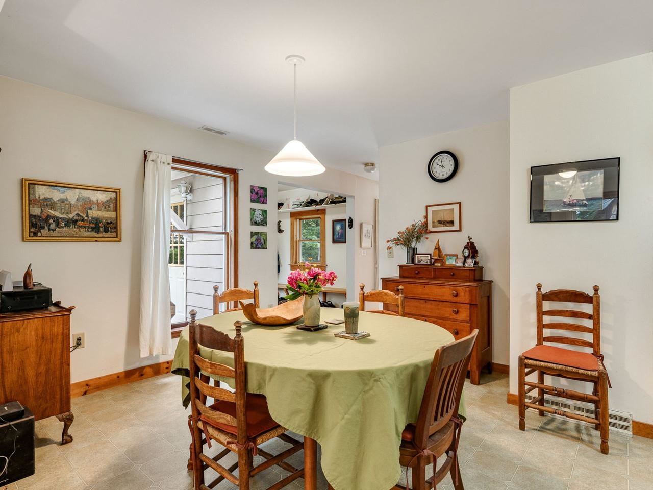 31 Burroughs Farm Road