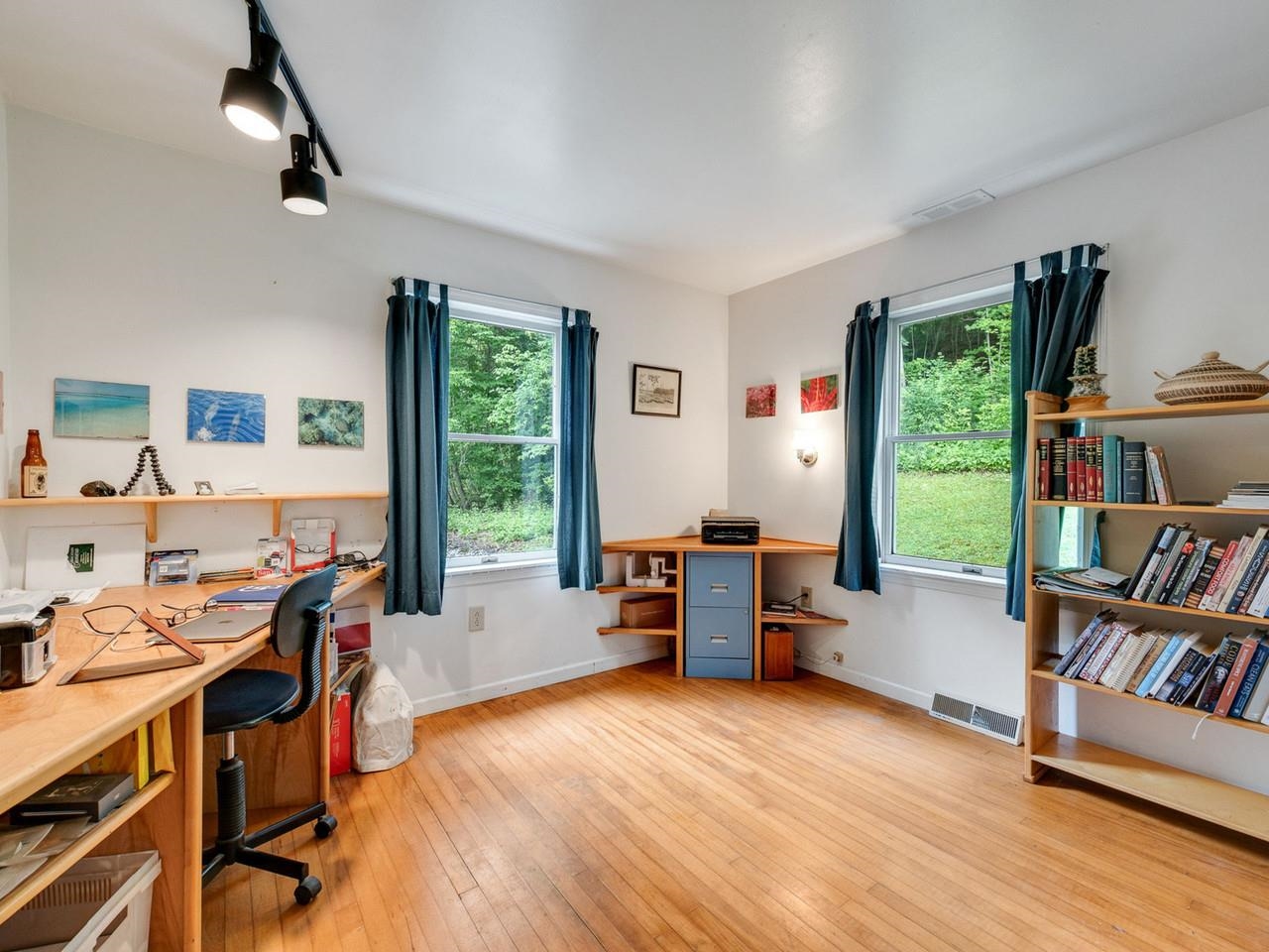 1st floor office