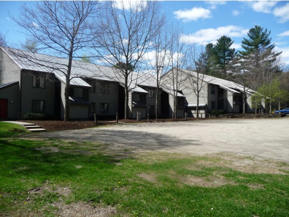 31 Christmas Tree Rd, Unit 9