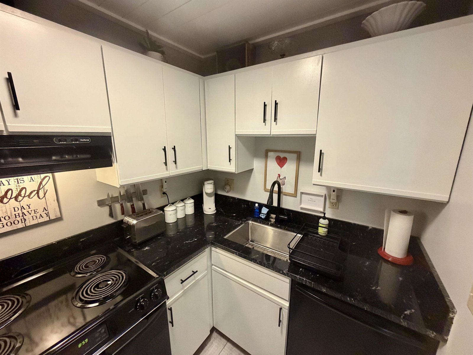 31 Christmas Tree Road, Unit 2