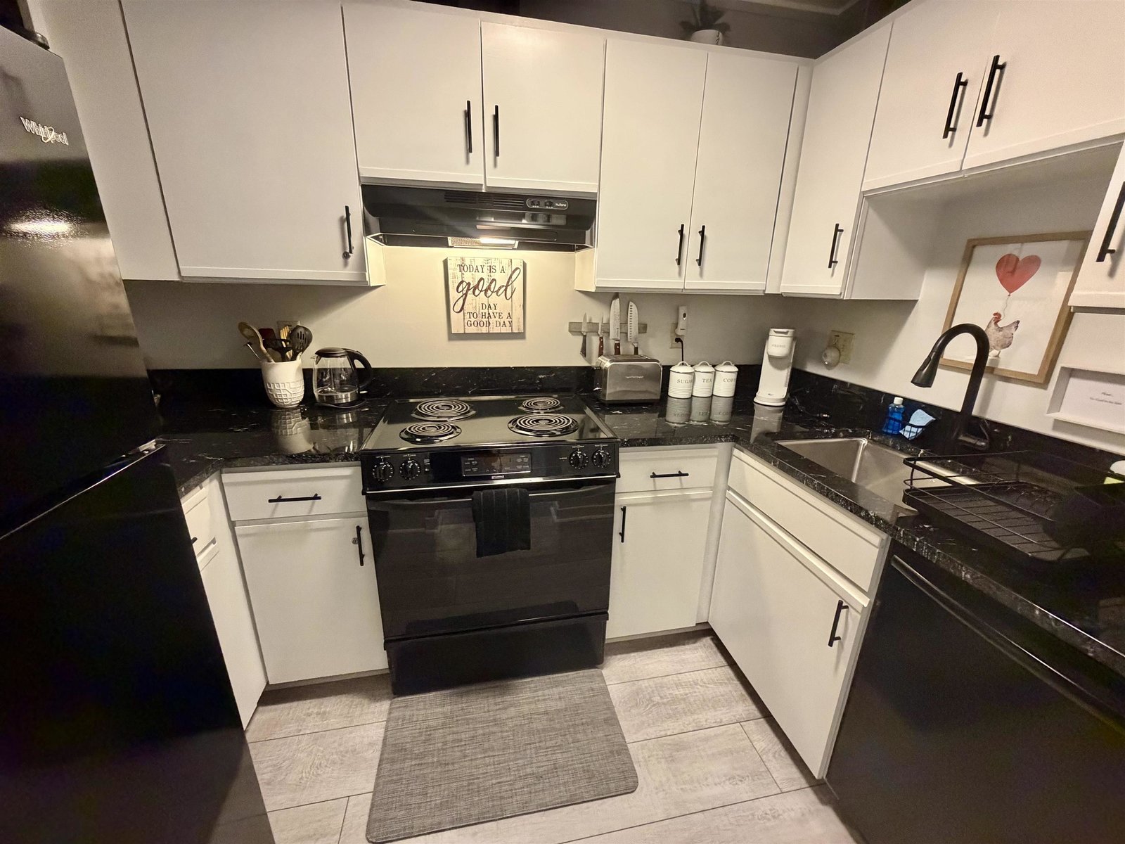 31 Christmas Tree Road, Unit 2