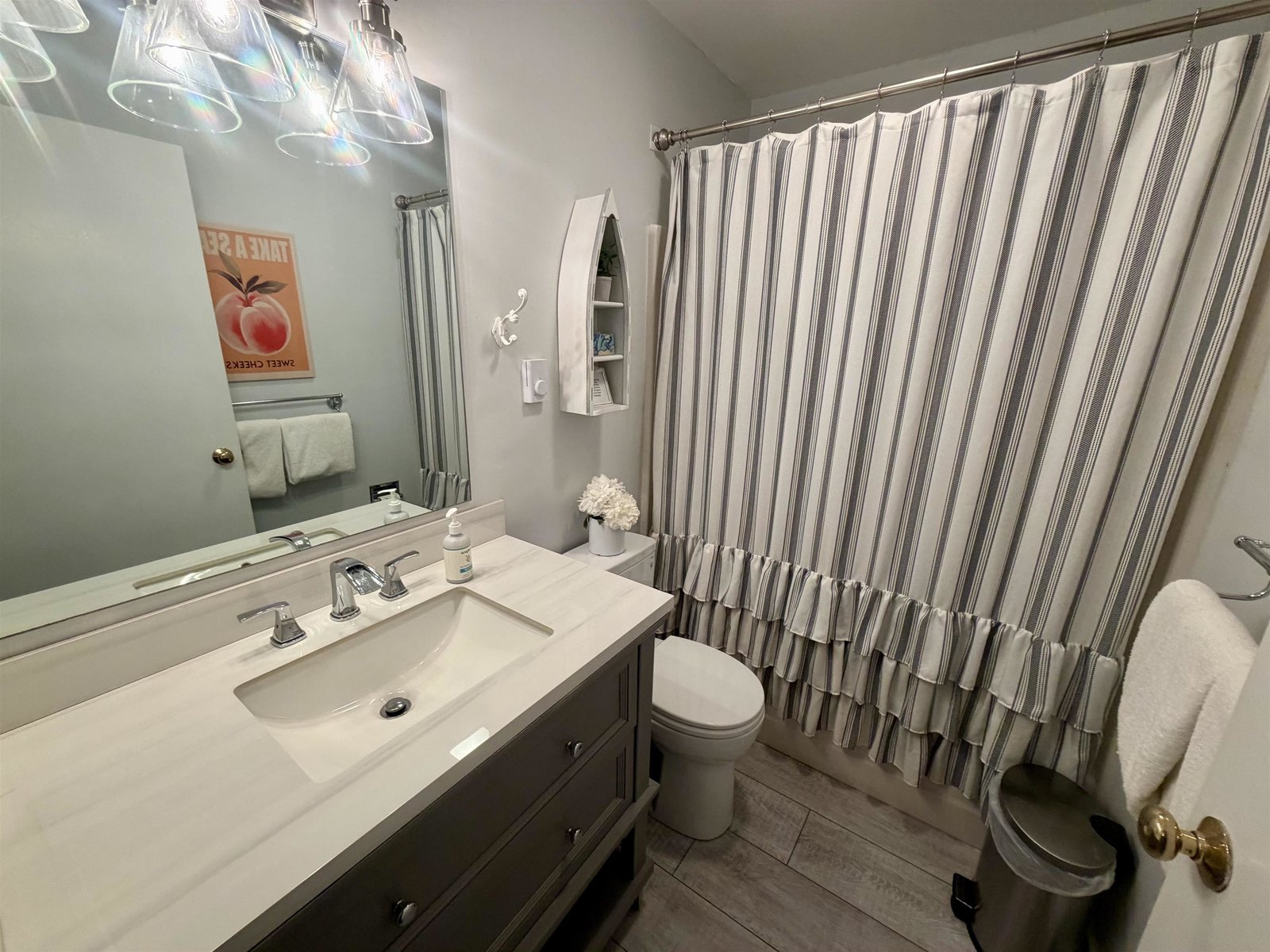 31 Christmas Tree Road, Unit 2