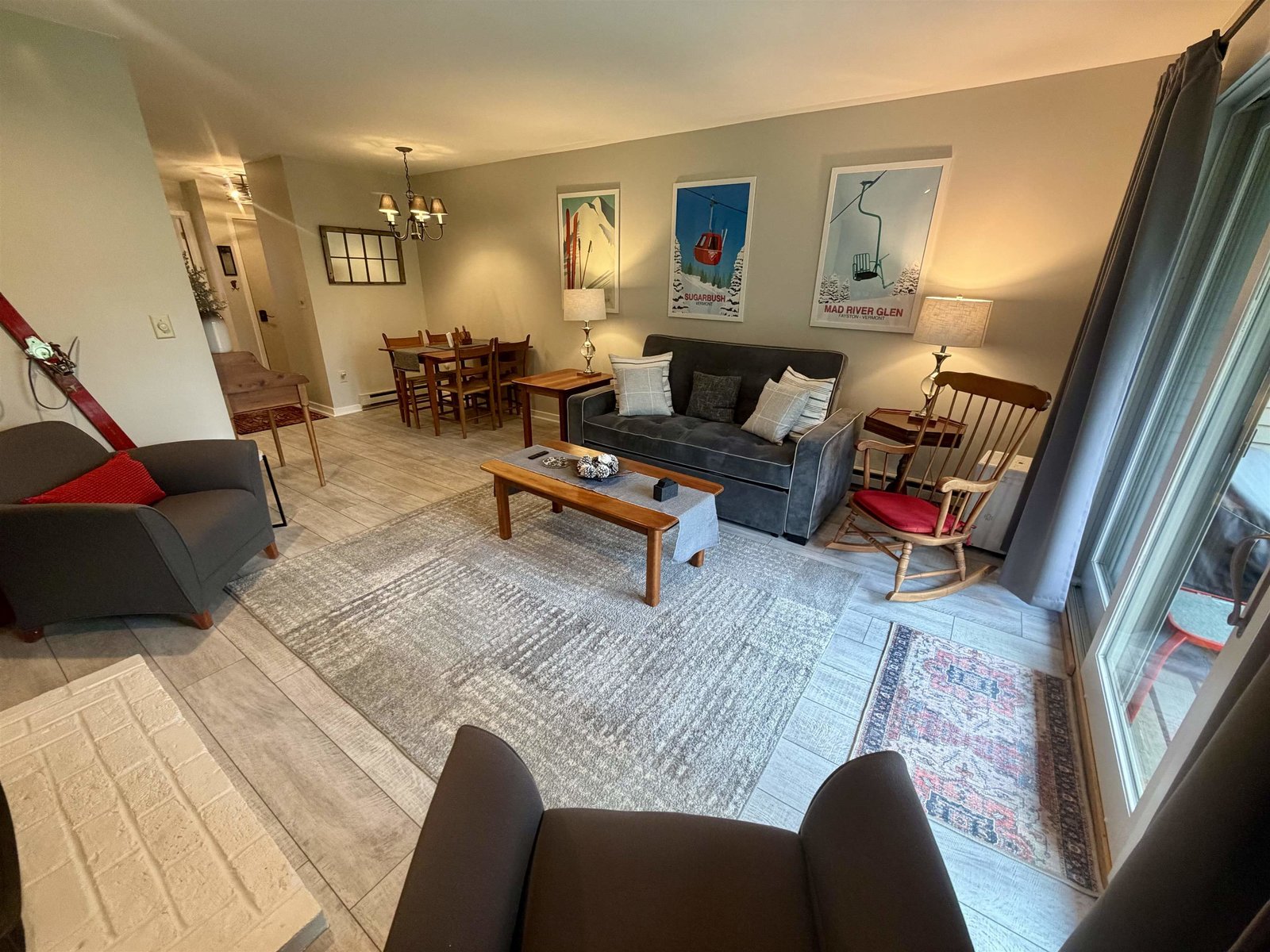 31 Christmas Tree Road, Unit 2