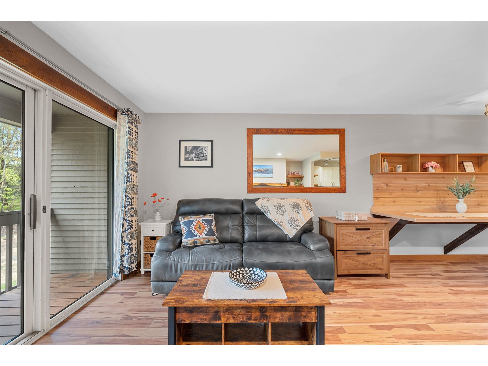 31 Christmas Tree Road, Unit 3