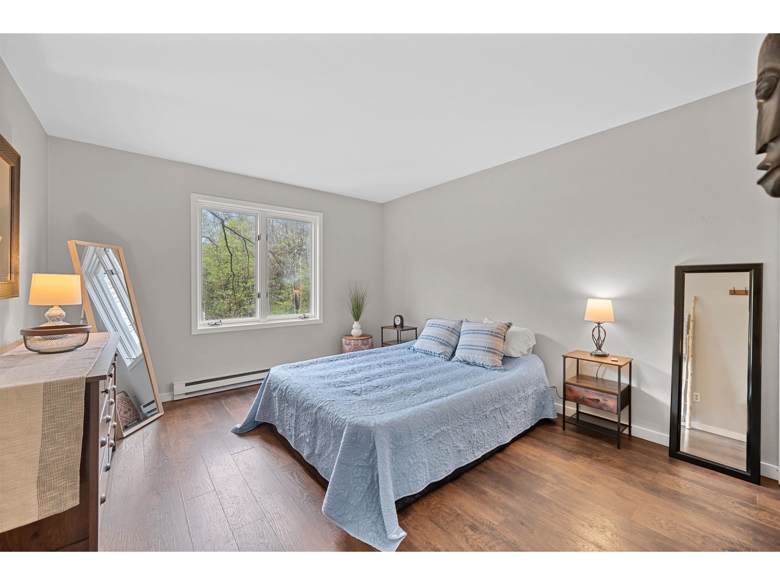 31 Christmas Tree Road, Unit 3