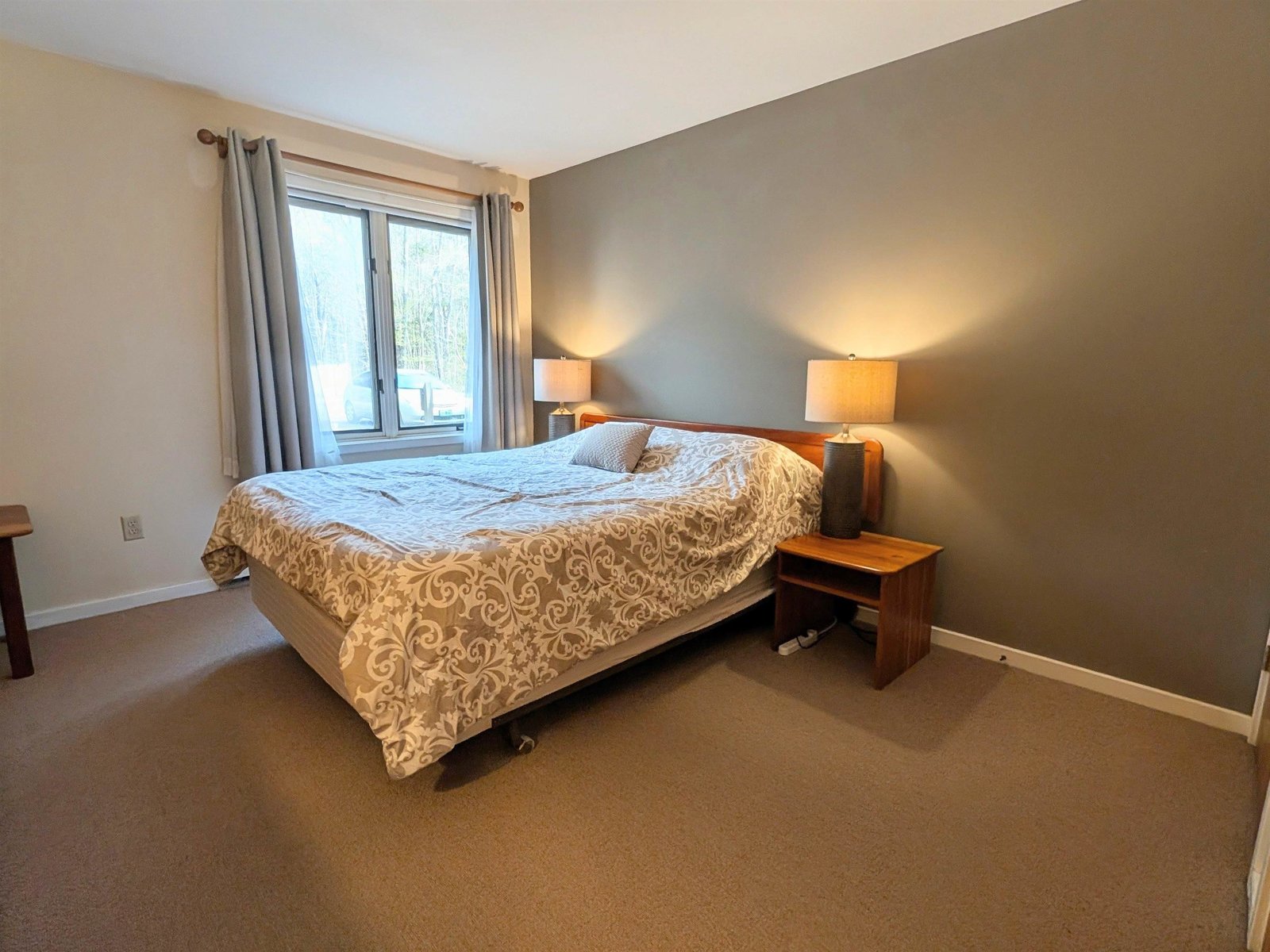 31 Christmas Tree Road, Unit 5