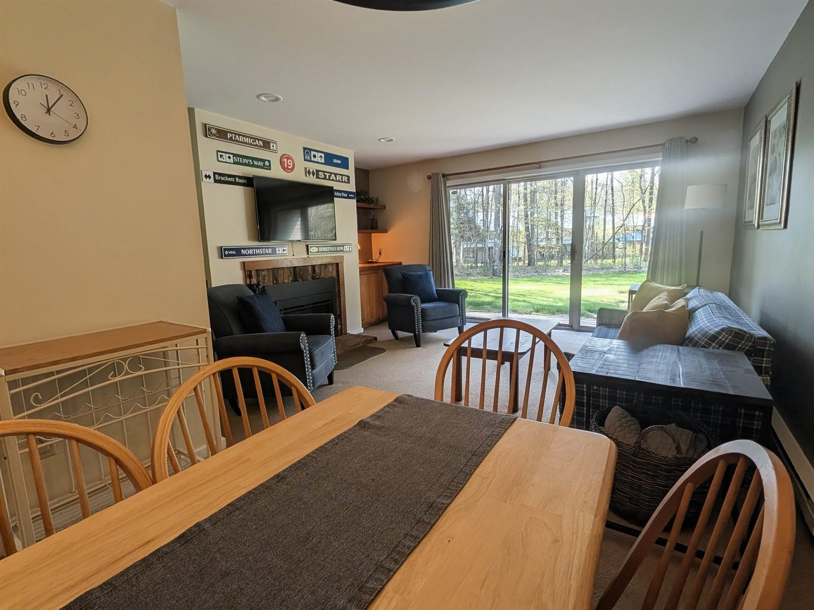 31 Christmas Tree Road, Unit 5