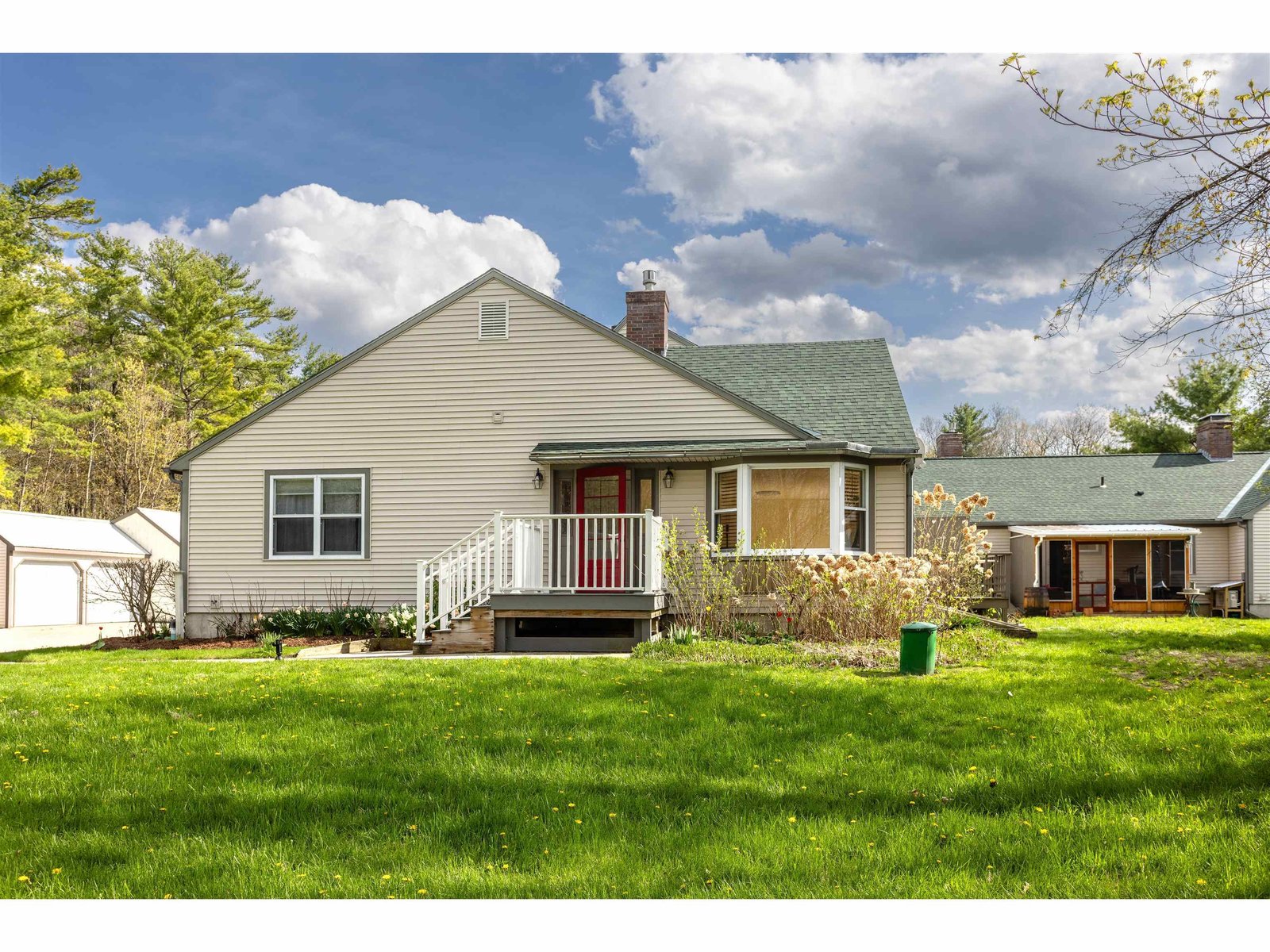 31 Evergreen Lane