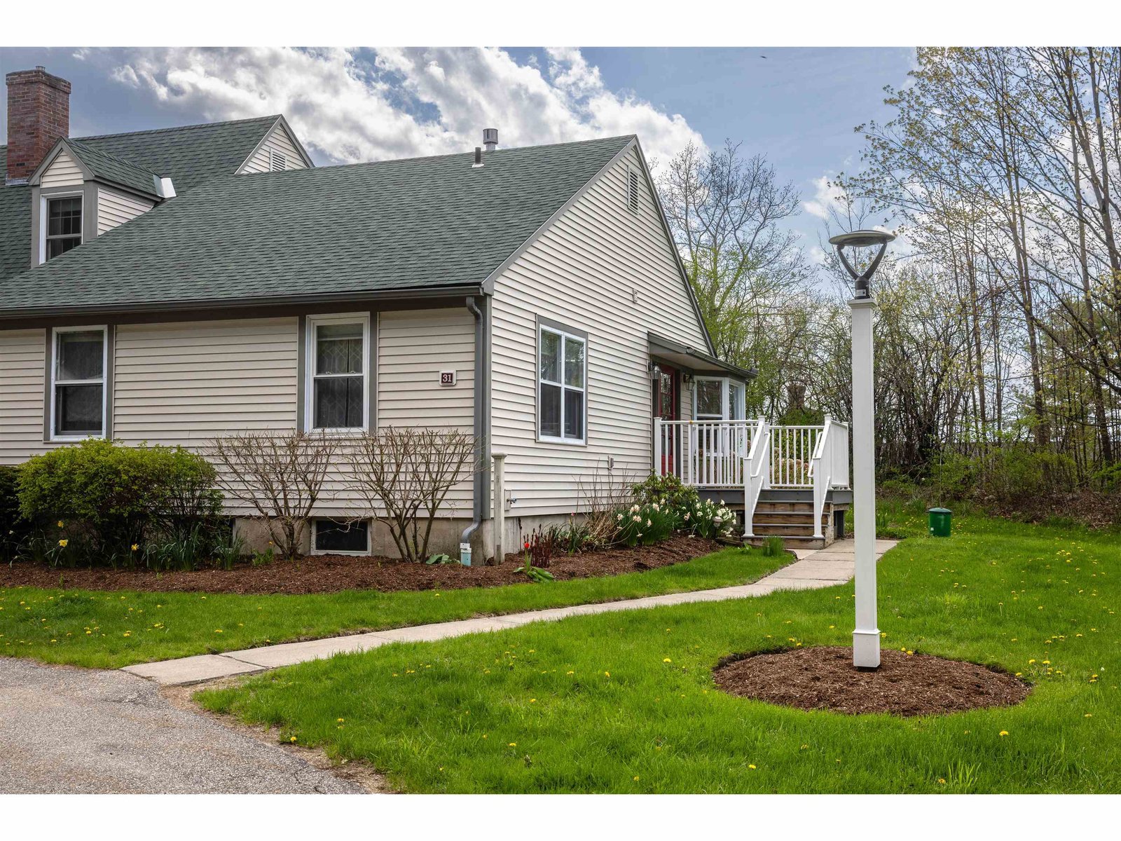 31 Evergreen Lane