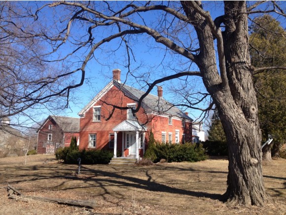 31 Faywood Rd.