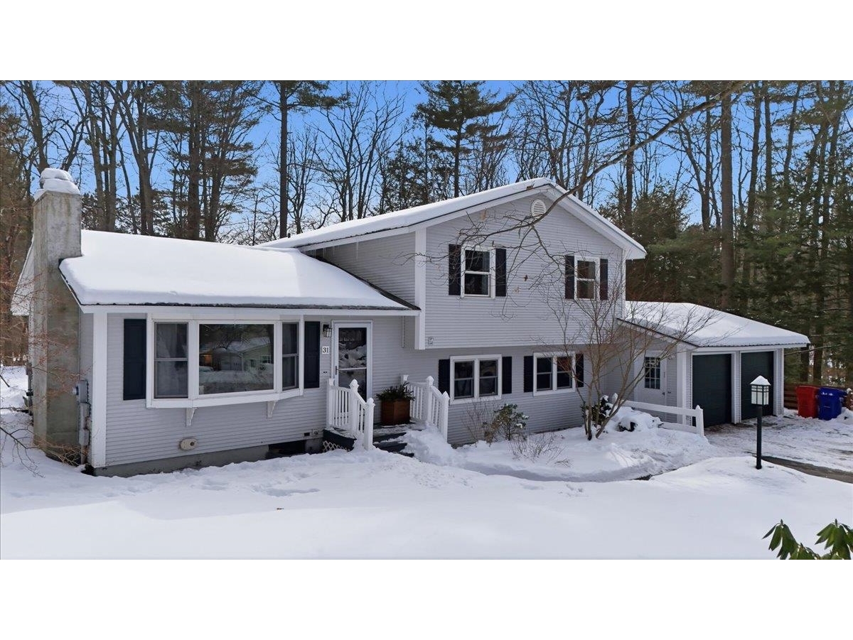 31 Greenbriar Drive