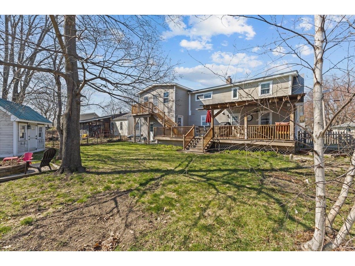 31 Greening Avenue