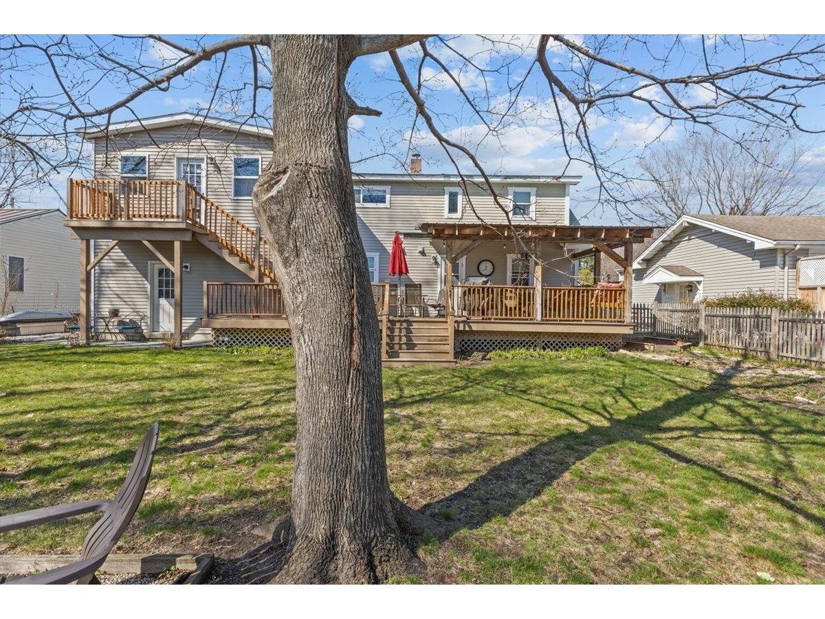 31 Greening Avenue