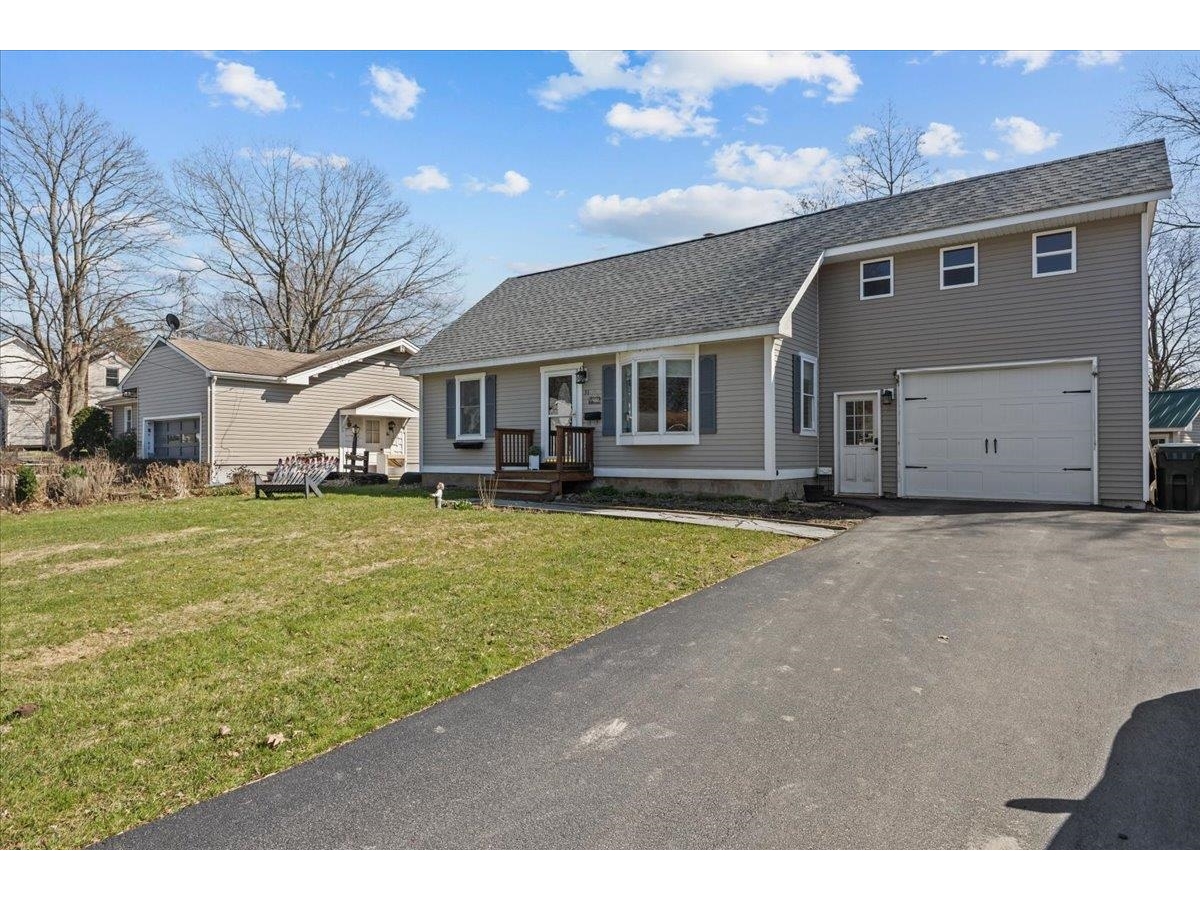 31 Greening Avenue