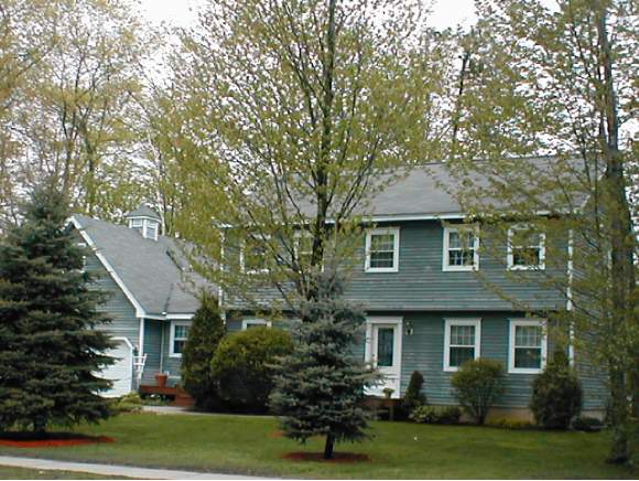 31 Hillside Cir