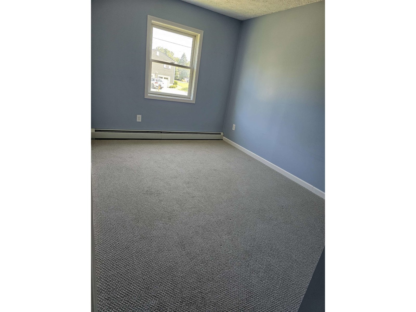 31 Hillside Drive