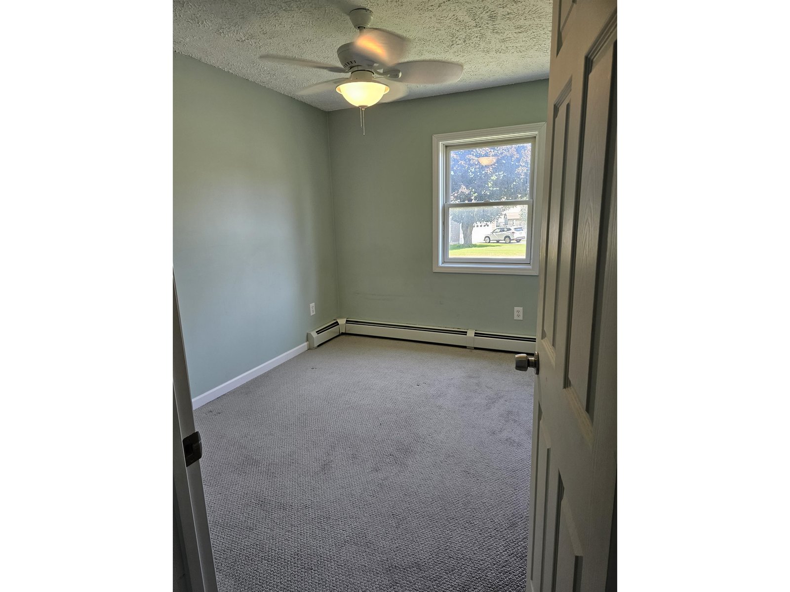 31 Hillside Drive