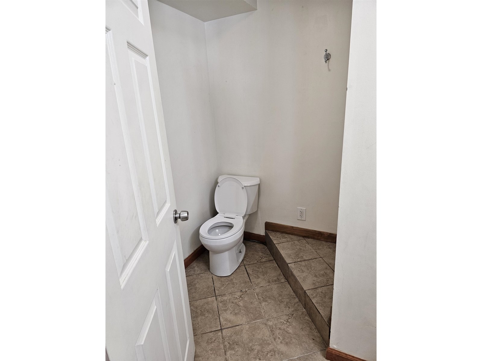 31 Hillside Drive