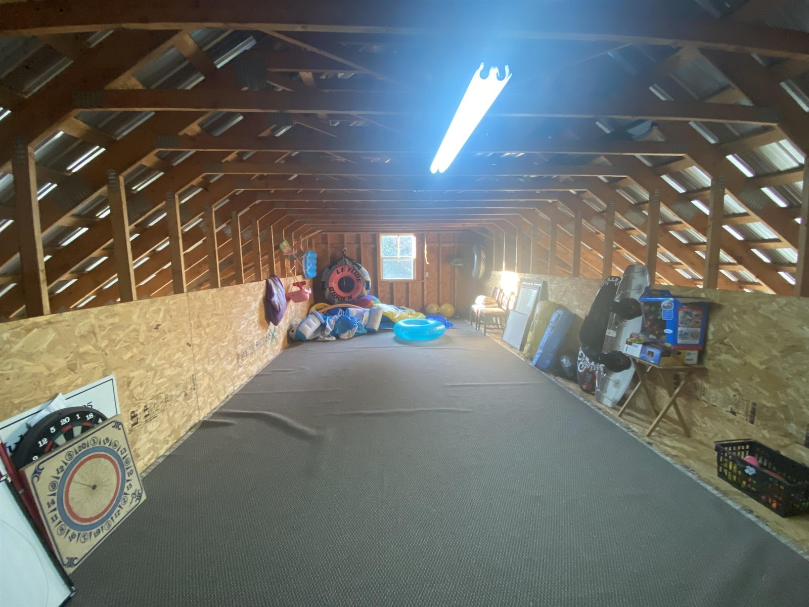 Overhead storage in garage
