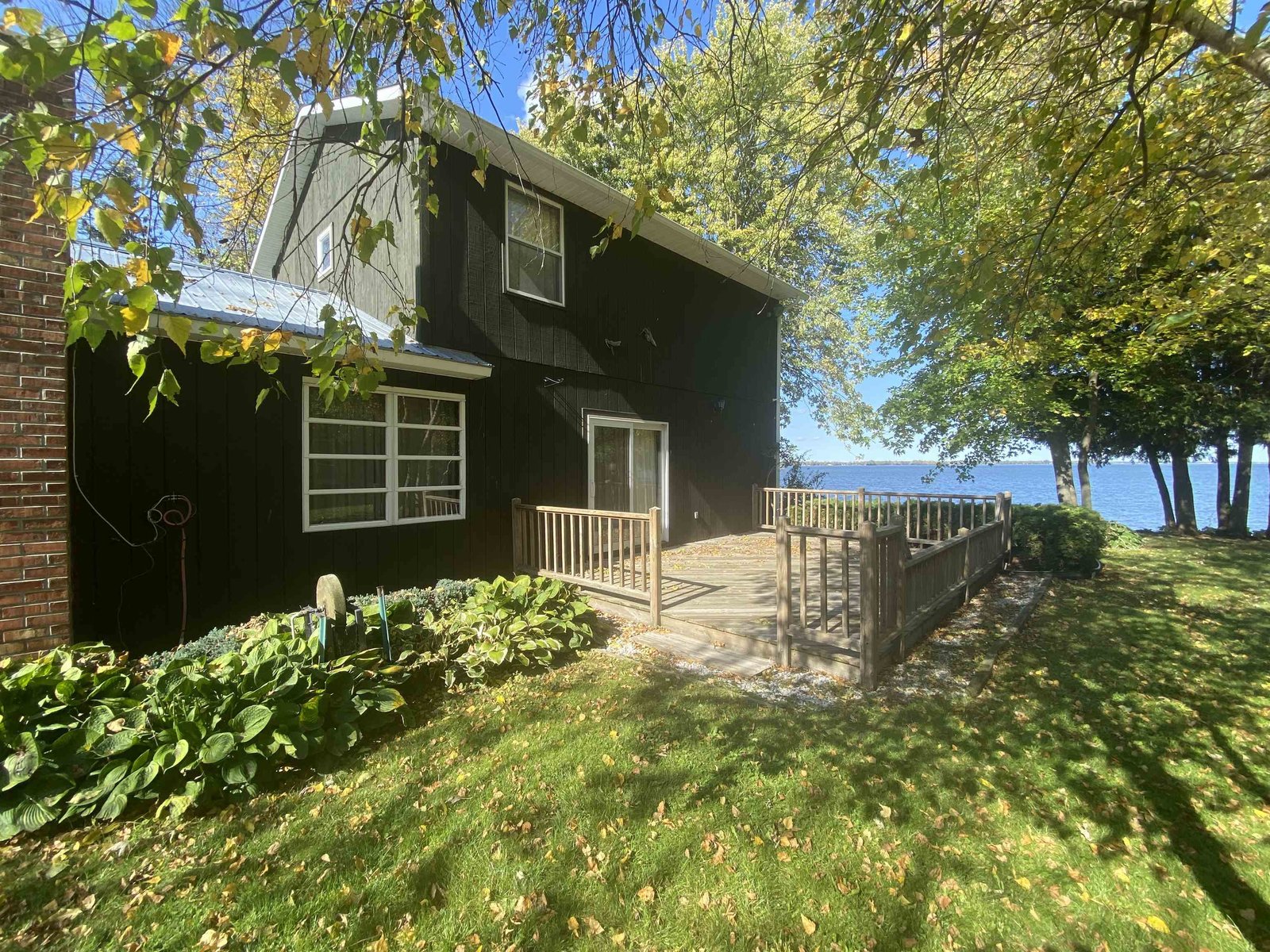 31 Leo Drive