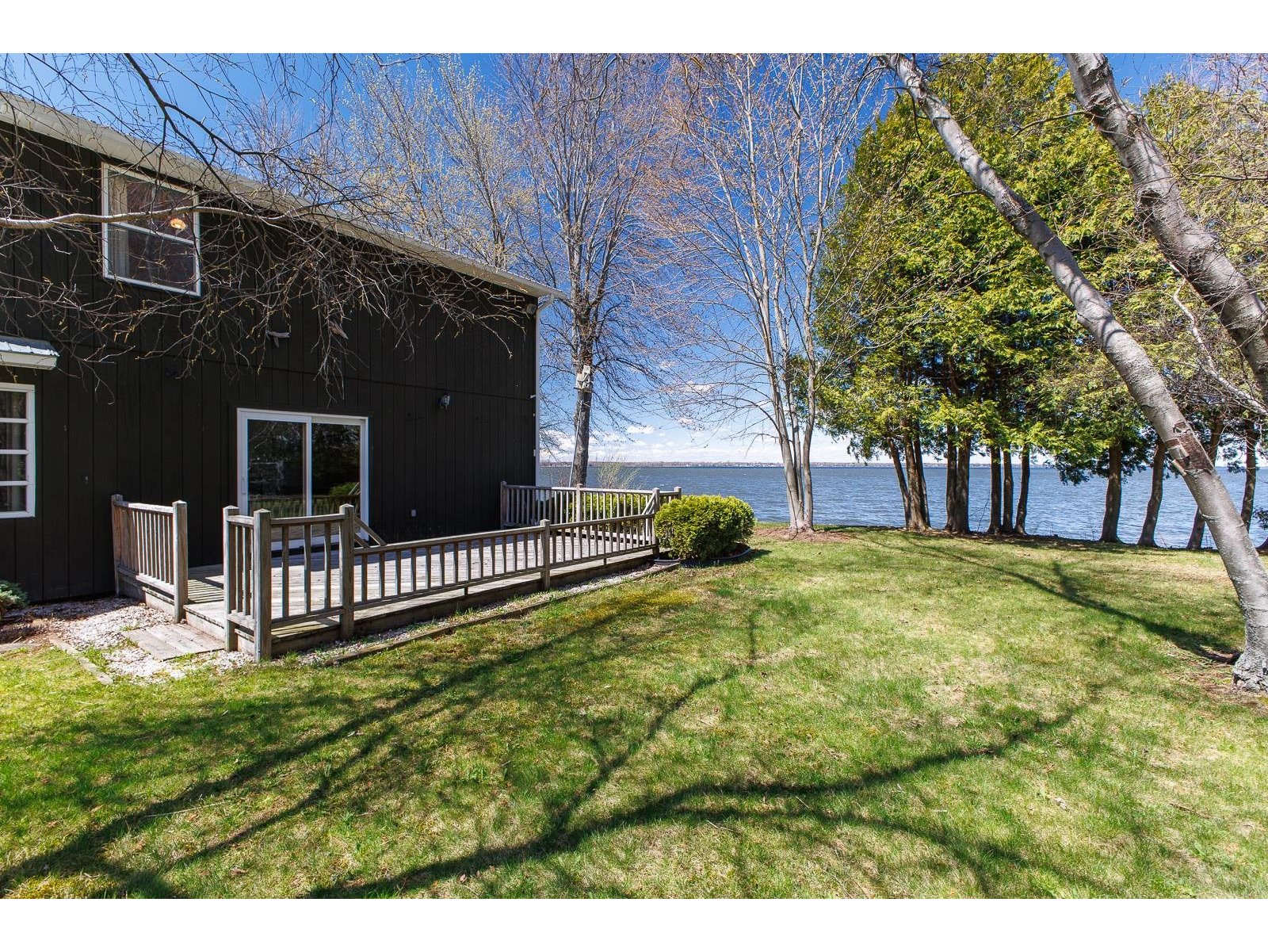 31 Leo Drive