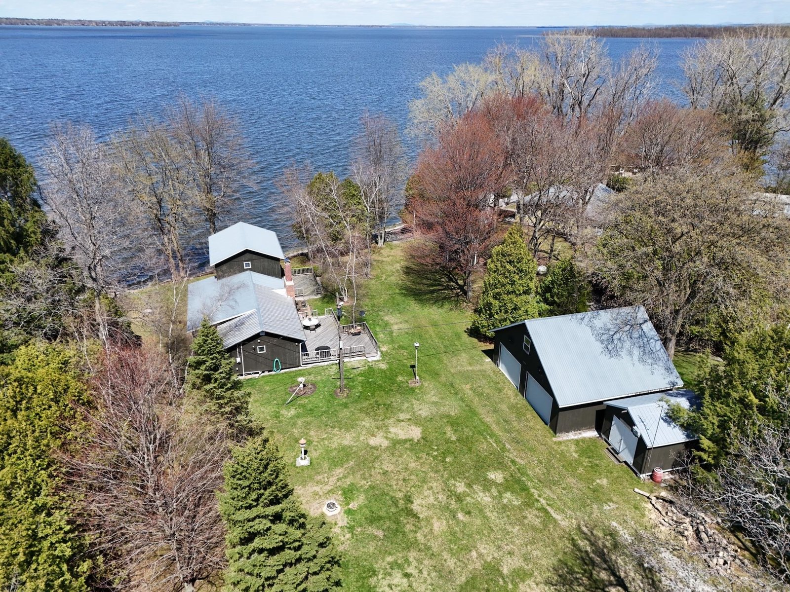 31 Leo Drive