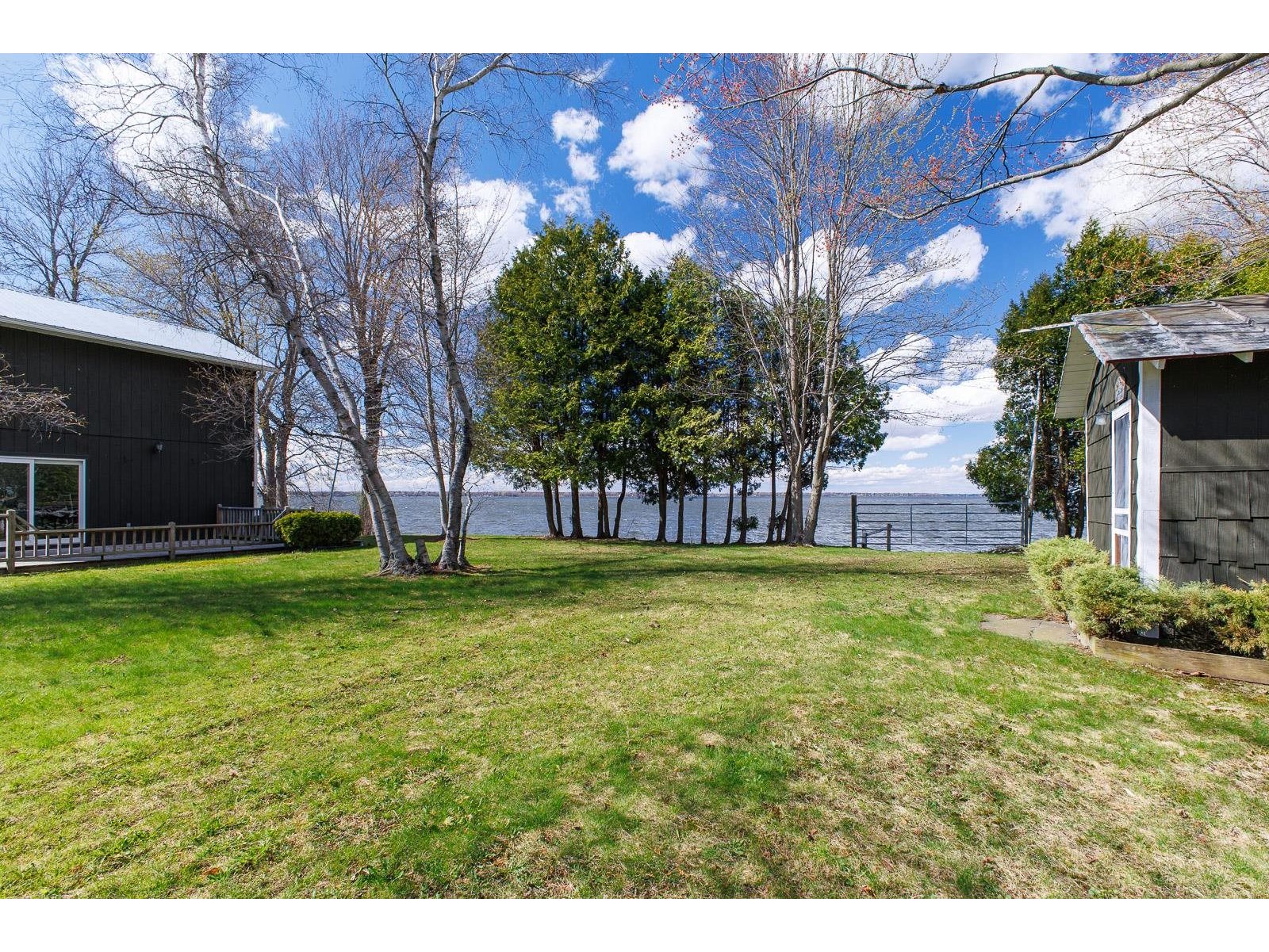 31 Leo Drive