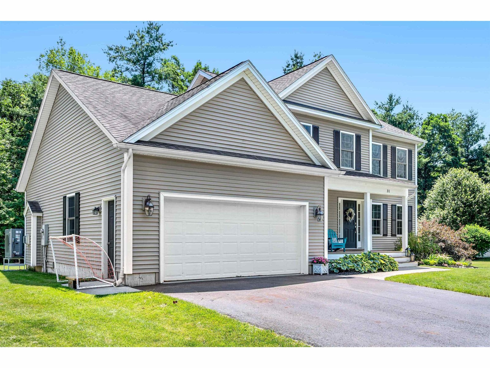31 Lily Lane