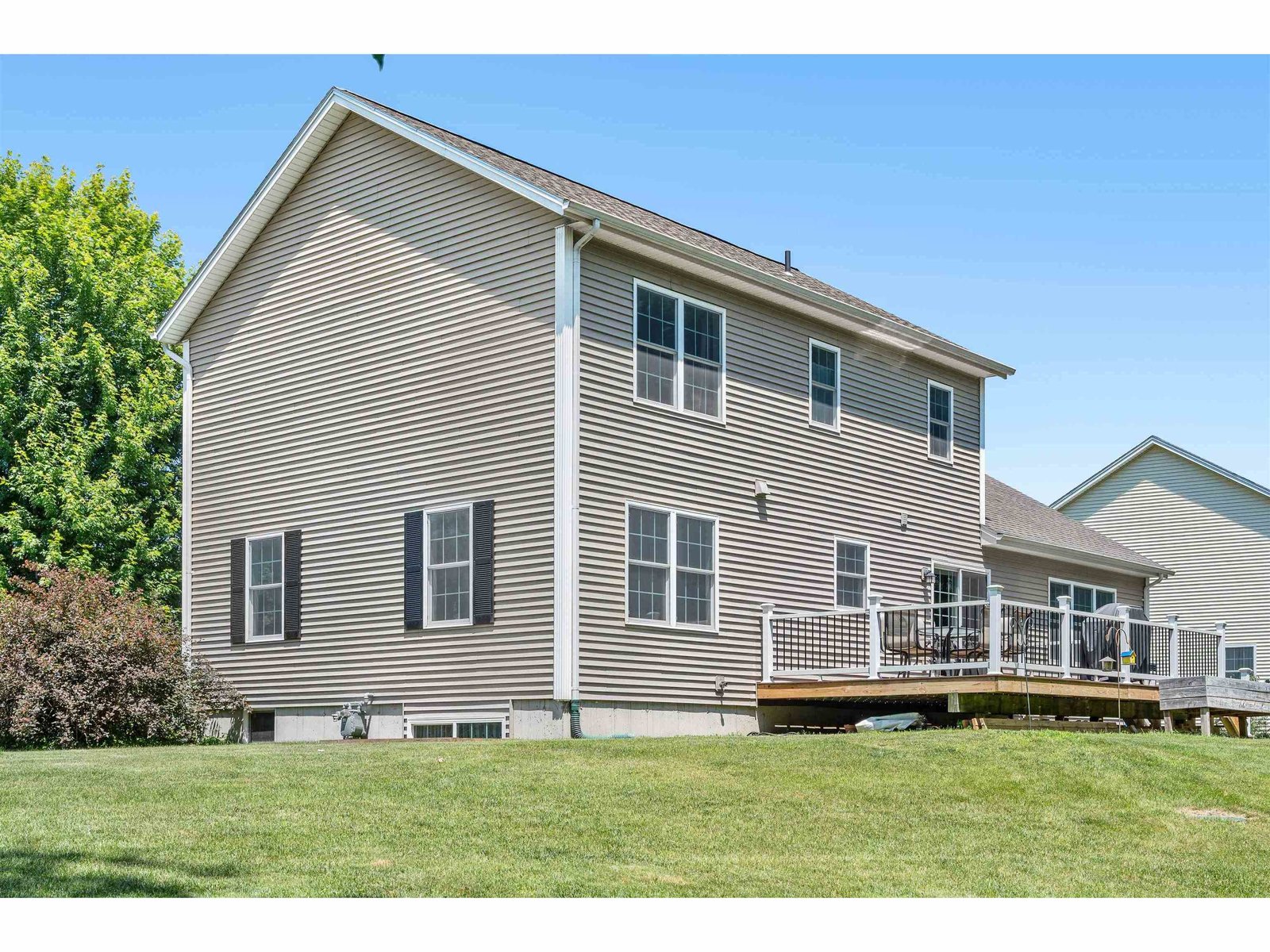 31 Lily Lane