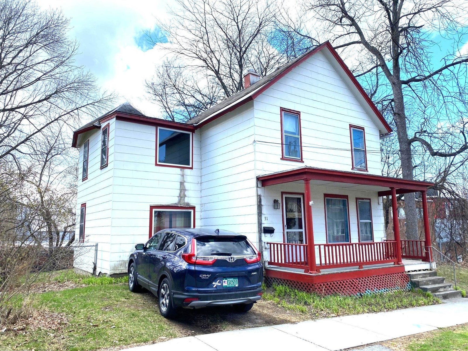 31 Marble Avenue, Burlington
