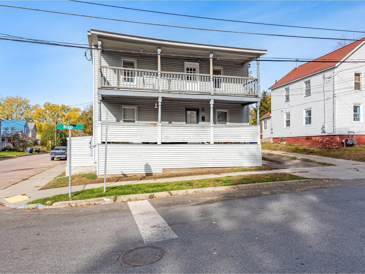 31 River Street