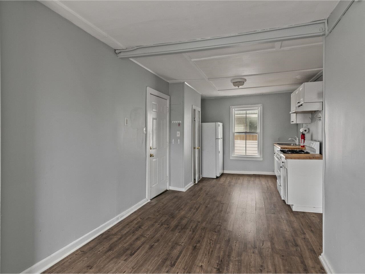 31 West Lane