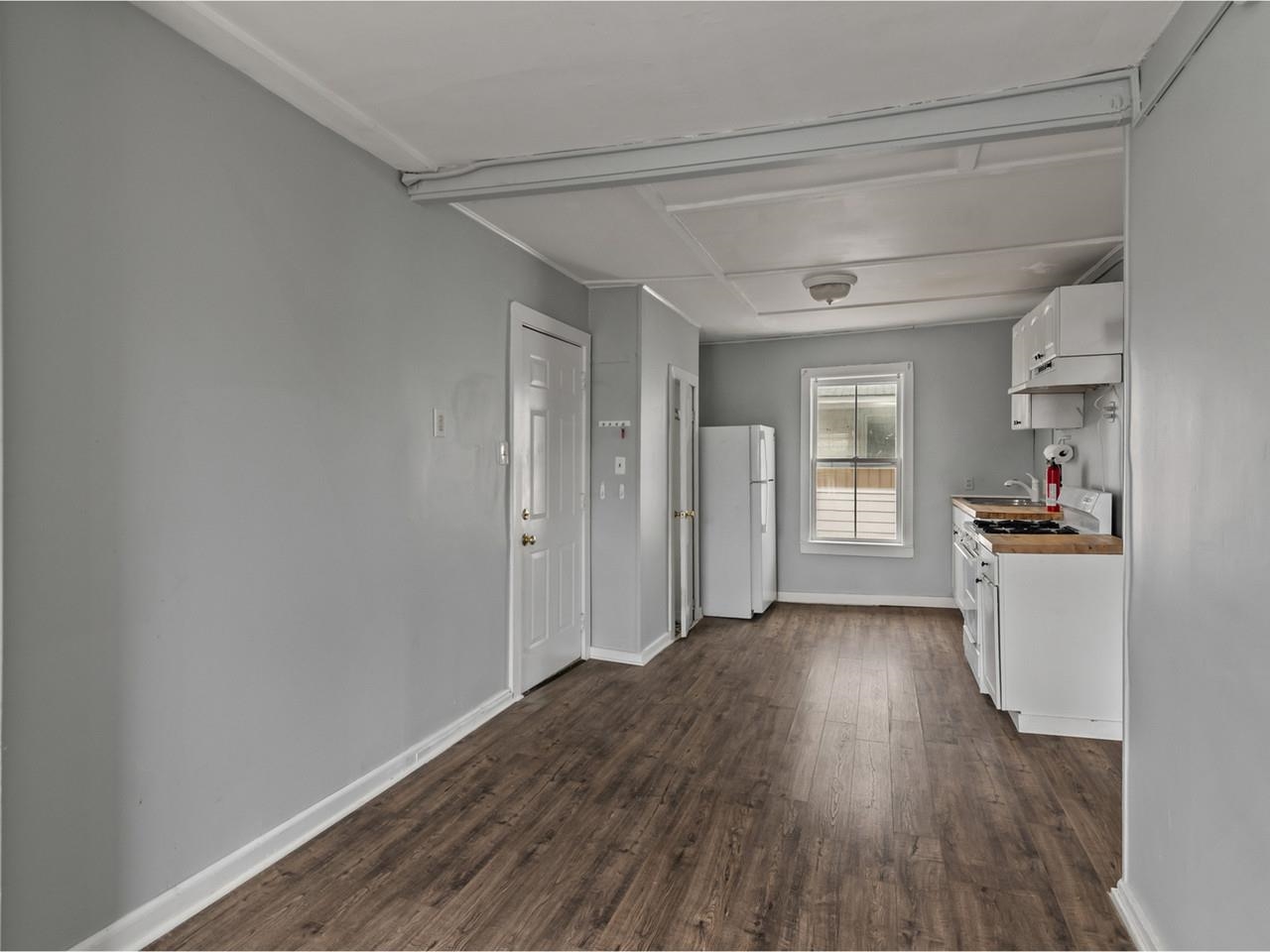 31 West Lane