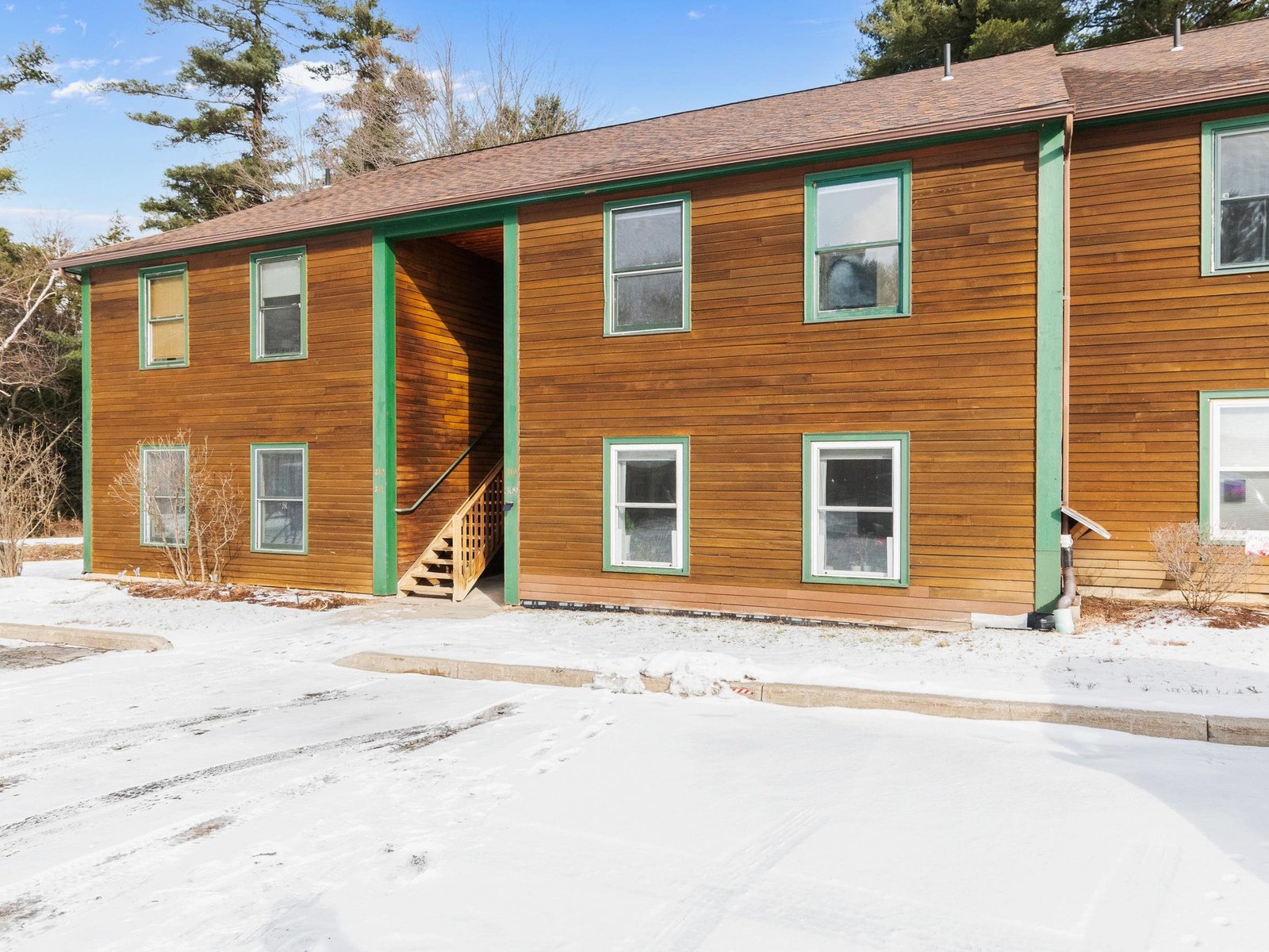 310 Bay Crest Drive
