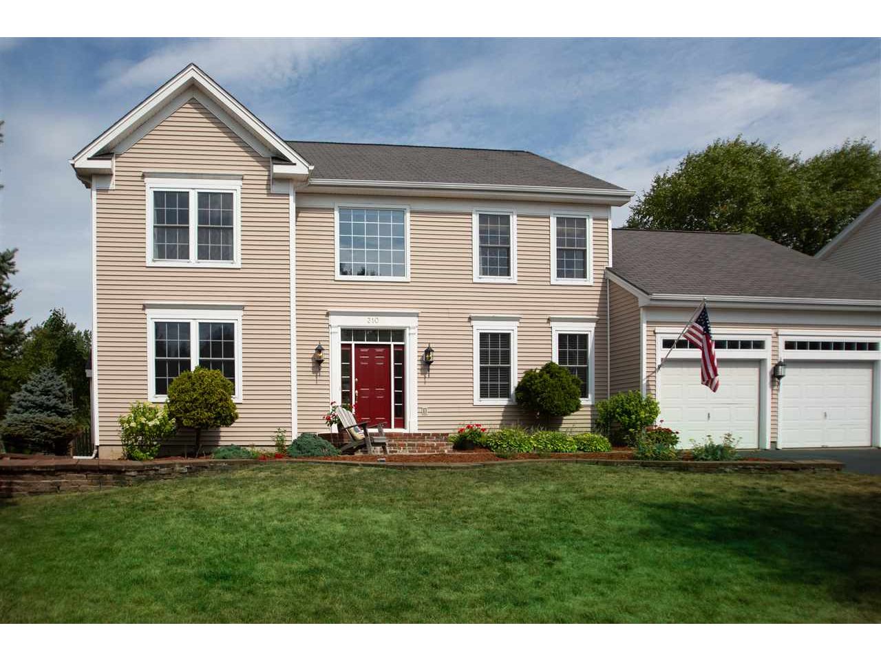 310 Cobblestone Circle