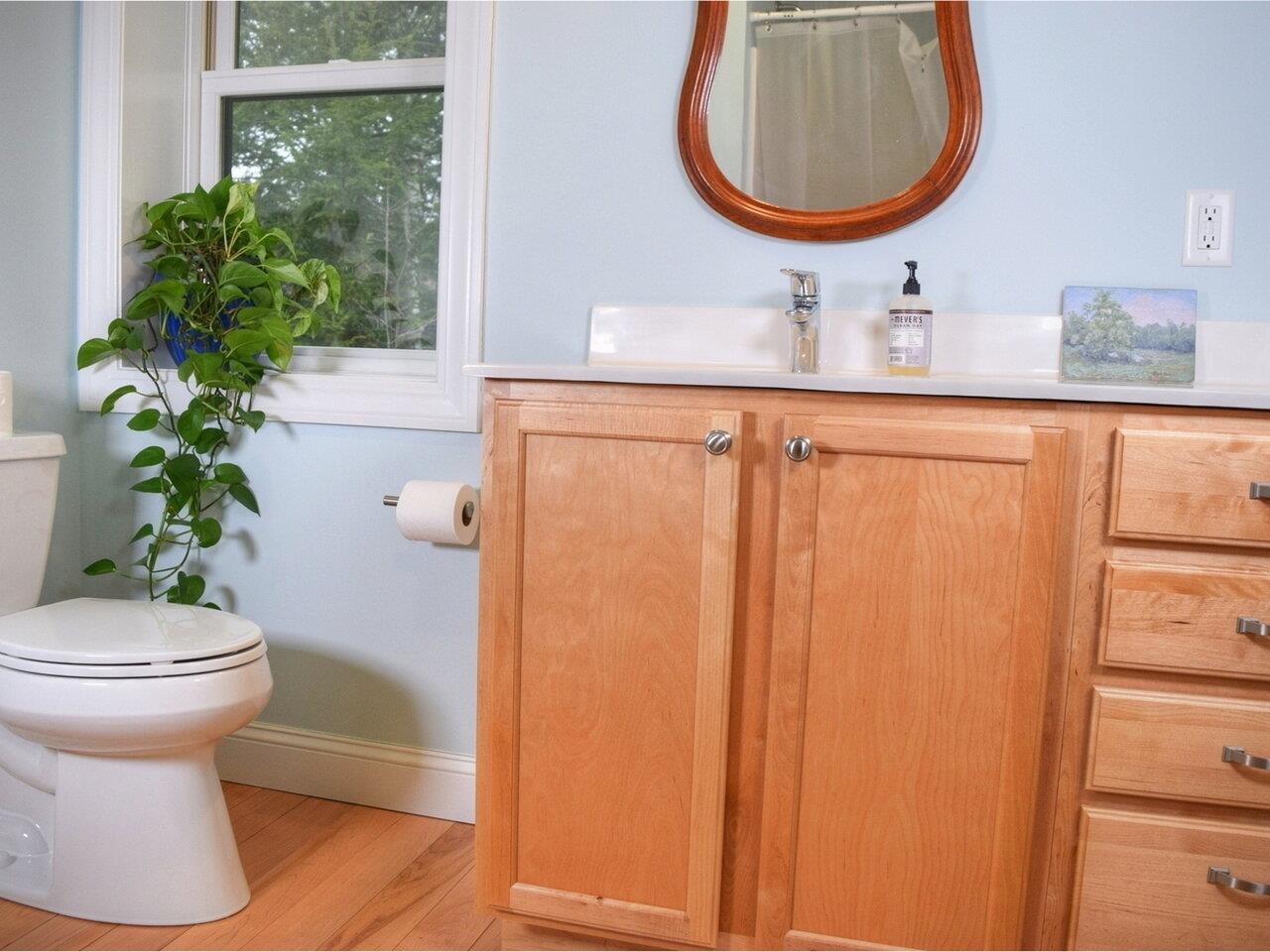 2nd Floor 3/4 Bath