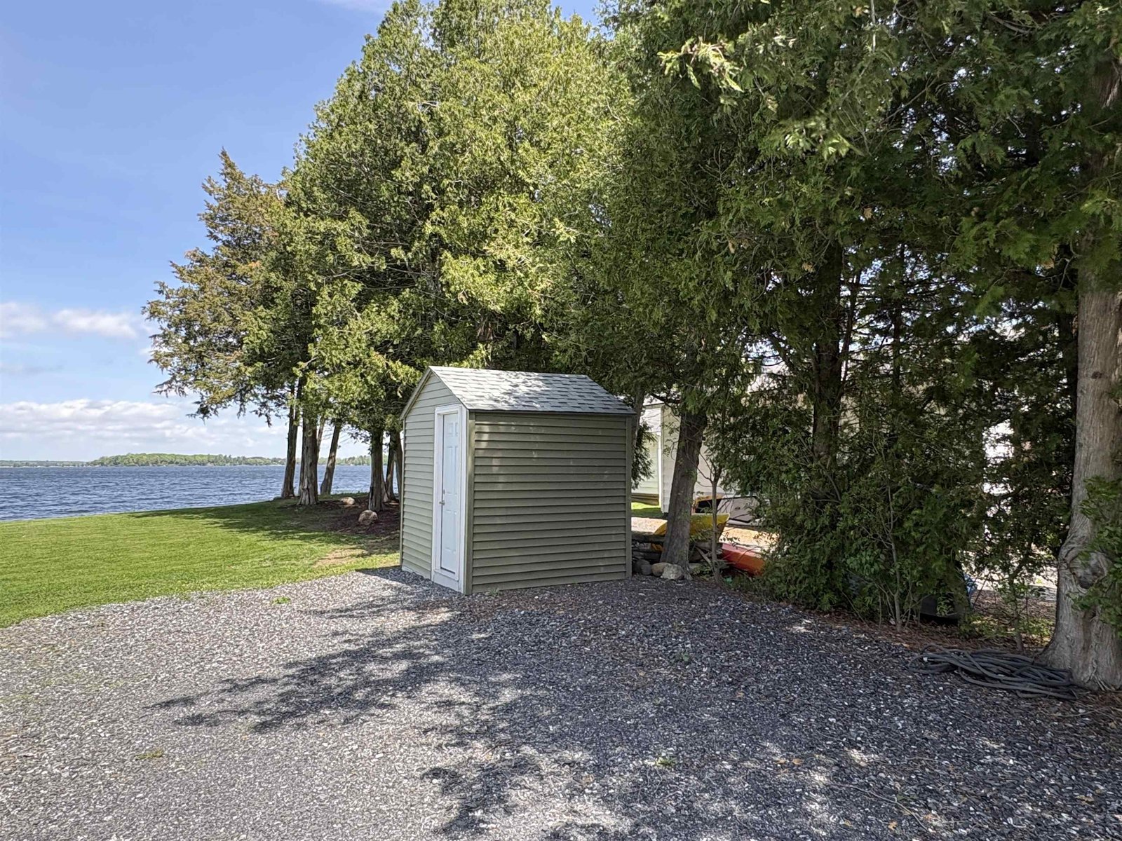 311 Green Point Road