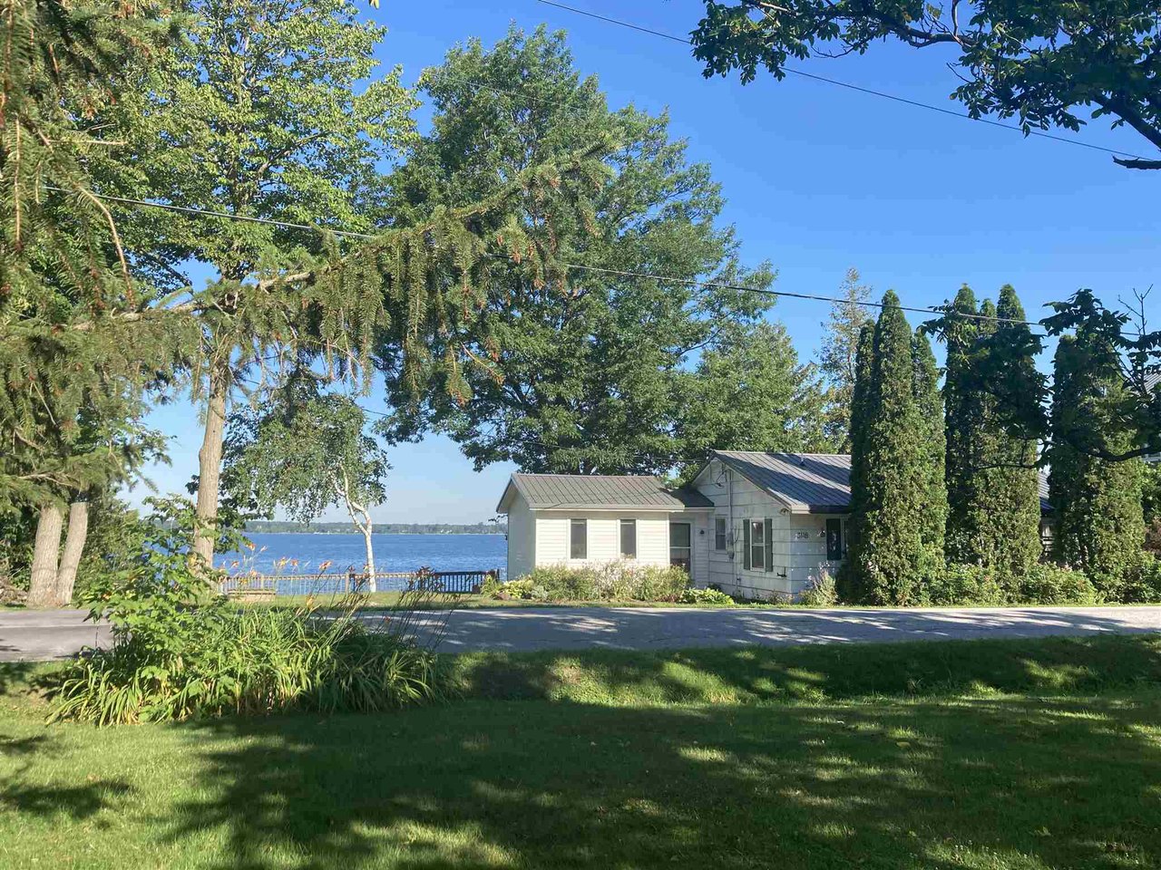 3118 West Shore Road