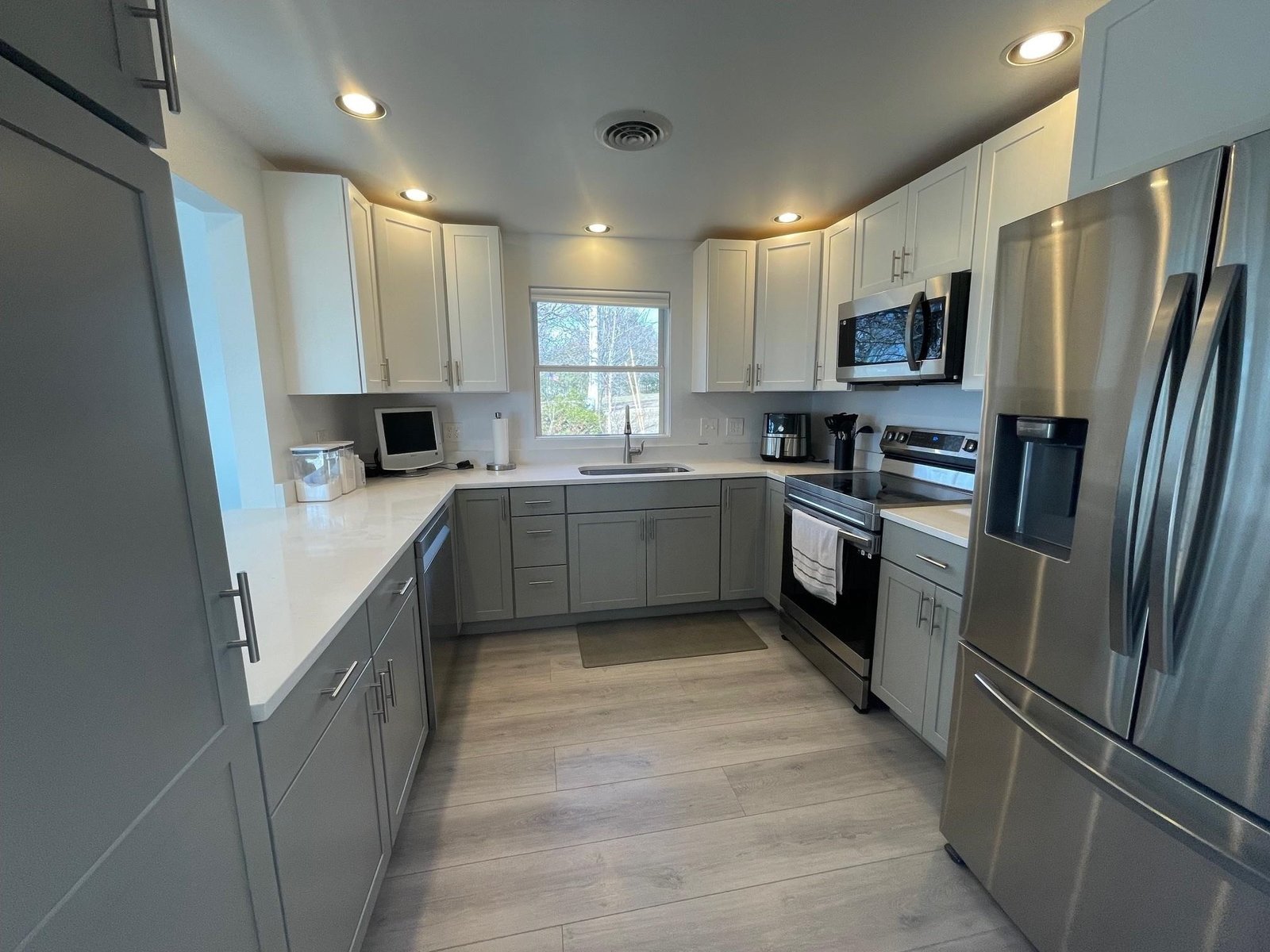 312 Lakewood Drive